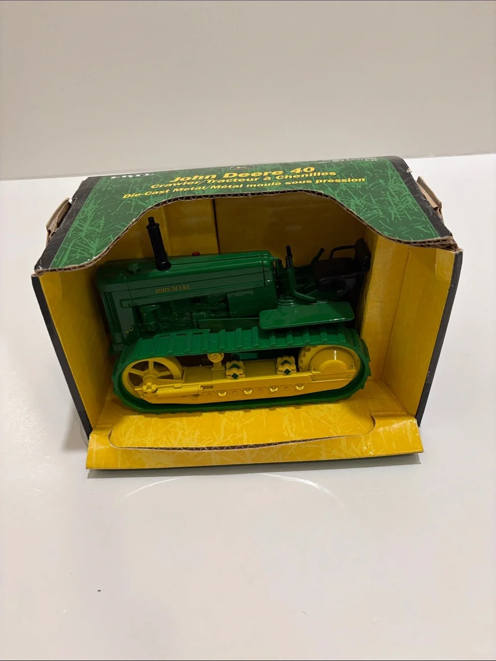 Ertl John Deere model 40 Crawler Tractor 1/16 scale.